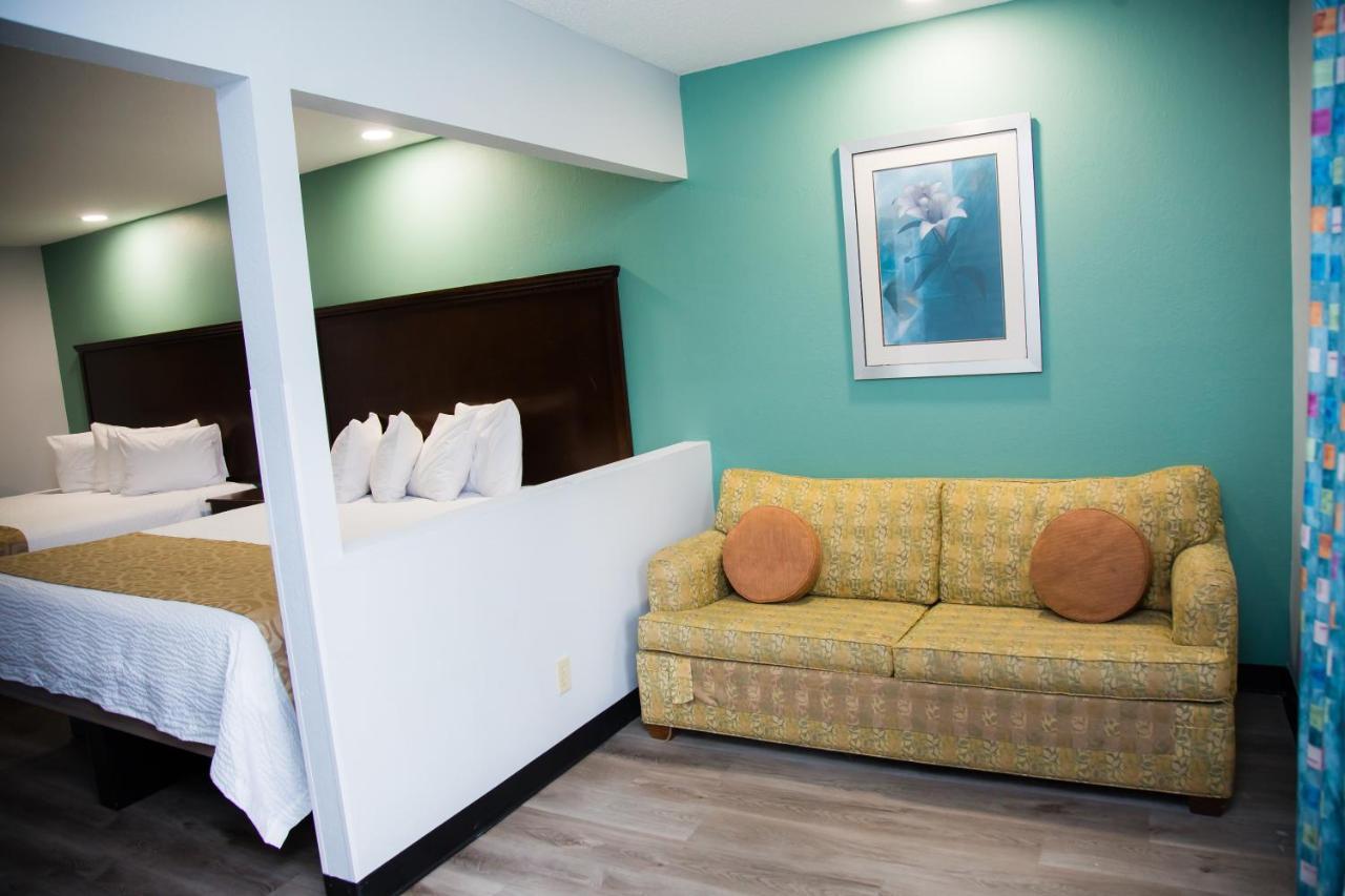 Baymont By Wyndham Fort Walton Beach Mary Esther Bagian luar foto