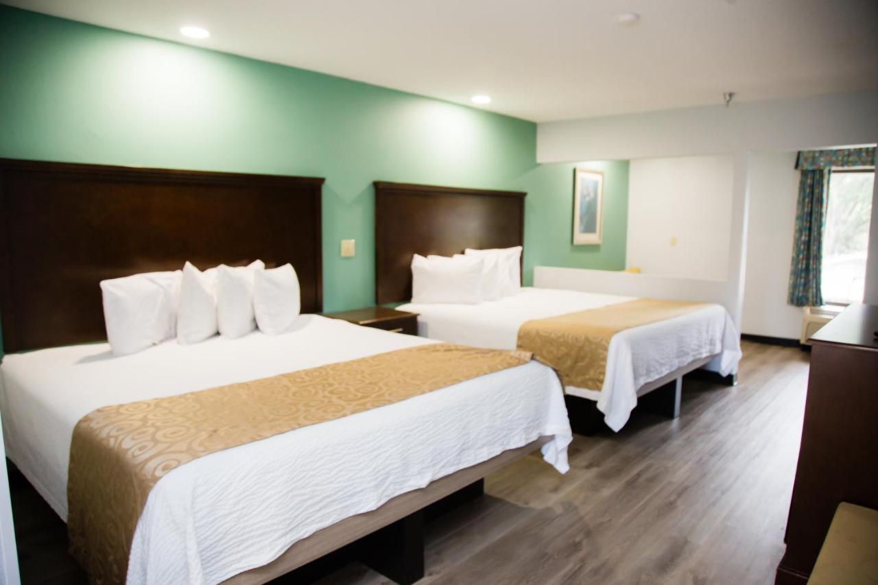 Baymont By Wyndham Fort Walton Beach Mary Esther Bagian luar foto